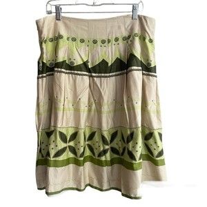 Norton McNaughton greens and tan skirt. Ribbon hem, side zip. Women’s size 14
